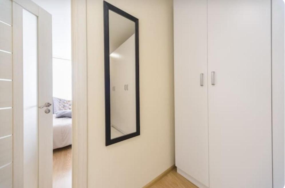 Апартаменты Loft Smart House Киев Экстерьер фото